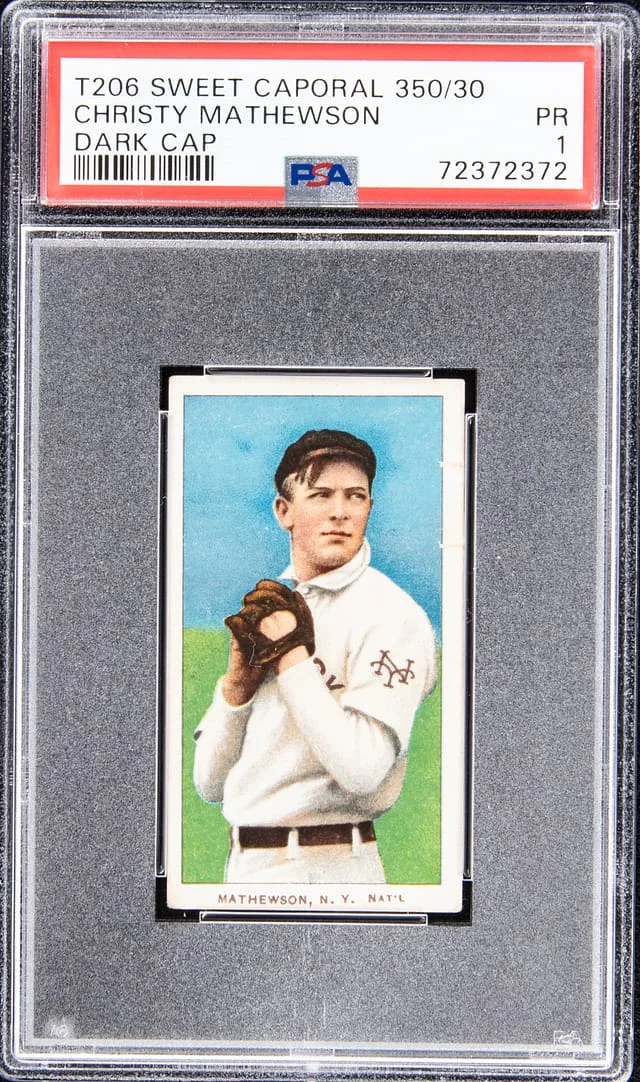 1909-11 T206 Christy Mathewson, Dark Cap White Border #no-number card image