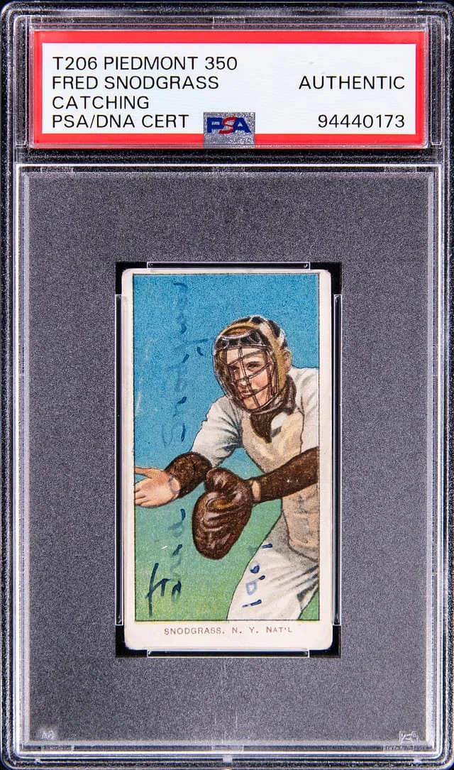 1909-11 T206 Date-Inscribed White Border Fred Snodgrass, Catching Signed, #1909 card image