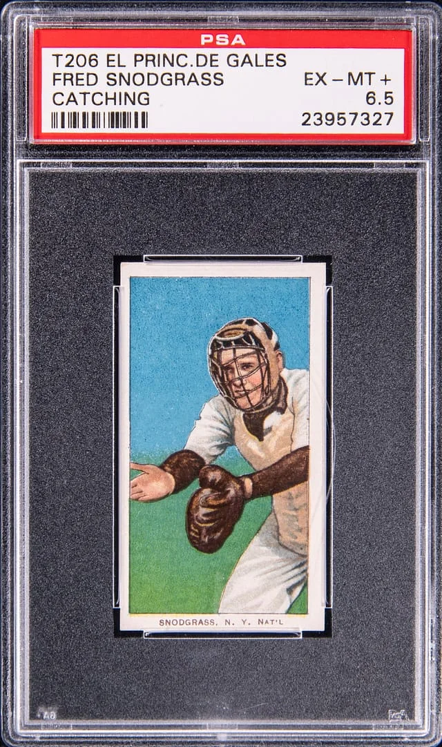 1909-11 T206 Fred Snodgrass, Catching - El Principe De Gales White Border #no-number card image