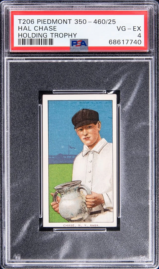 1909-11 T206 Hal Chase, Holding Trophy White Border #no-number card image