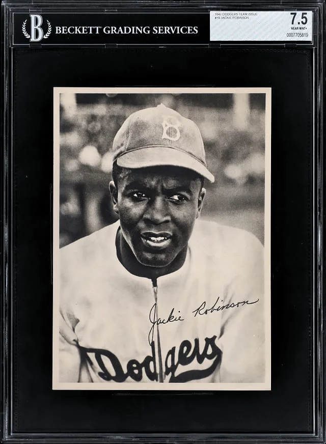 1947 Brooklyn Dodgers Team Issue Picture Pack Jackie Robinson #19 card image