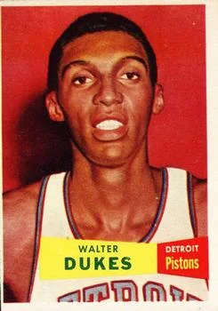 1957-58 Topps Walter Dukes #30 card image