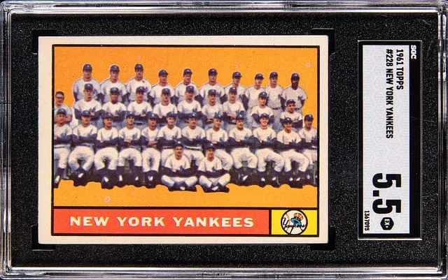 1961 Topps New York Yankees #228 card image