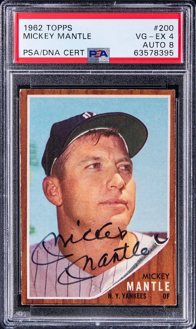 1962 Topps Signed Mickey Mantle #200 card image