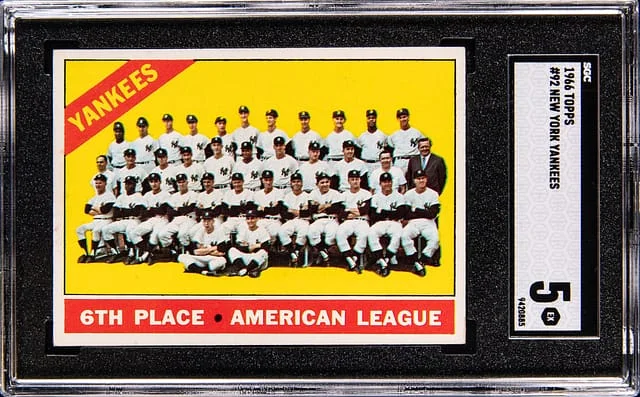1966 Topps New York Yankees #92 card image