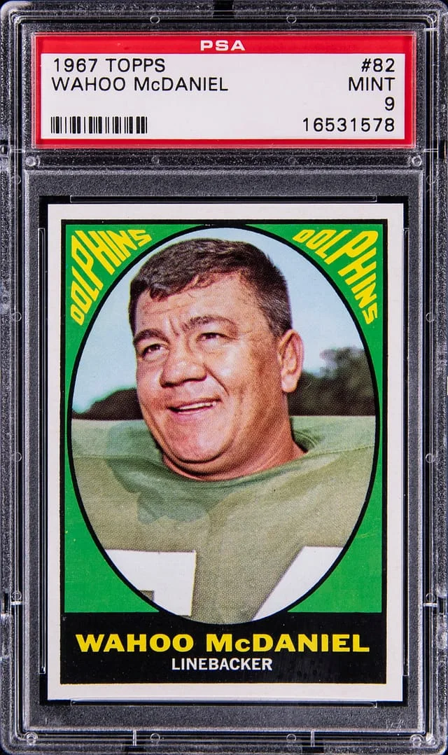 1967 Topps Wahoo McDaniel #82 card image