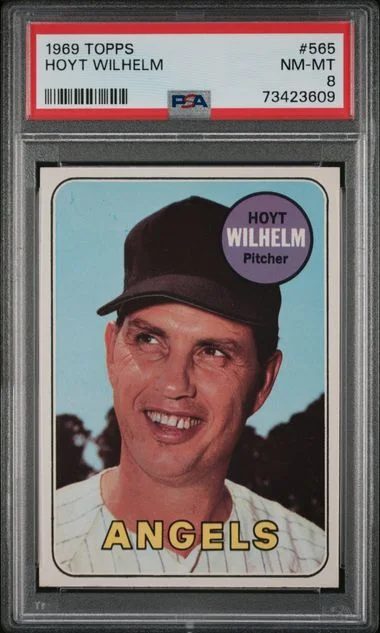 1969 Topps Hoyt Wilhelm #565 card image