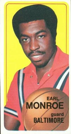 1970-71 Topps Earl Monroe #20 card image