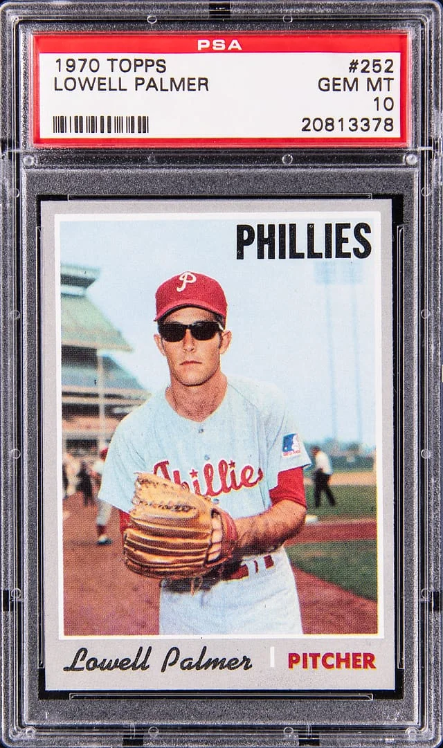 1970 Topps Lowell Palmer #252 card image