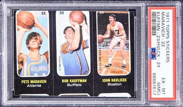 1971-72 Topps Sticker Pete Maravich/Bob Kauffman/John Havlicek #no-number card image
