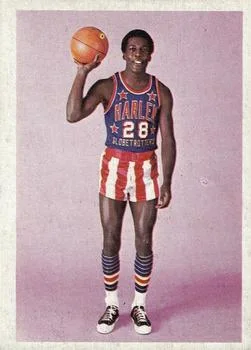 1971 Fleer Harlem Globetrotters Bobby Hunter #74 card image