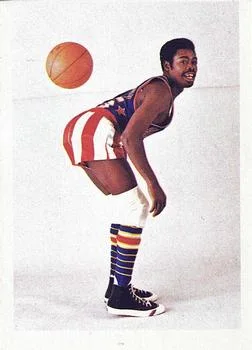 1971 Fleer Harlem Globetrotters Pablo "Pabs" Robertson #8 card image