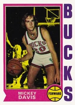 1974-75 Topps Mickey Davis #73 card image