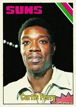 1975-76 Topps Curtis Perry #76 card image