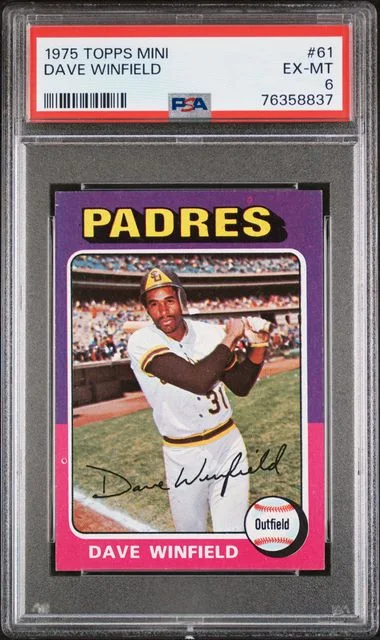 1975 Topps Mini Dave Winfield #61 card image