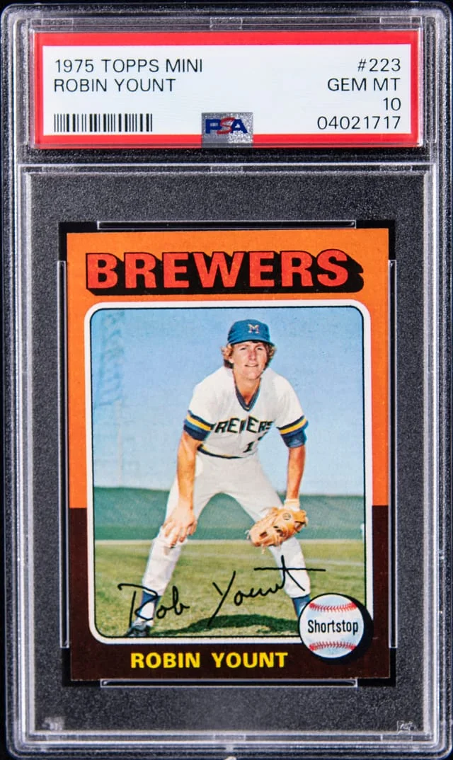 1975 Topps Mini Robin Yount #233 card image