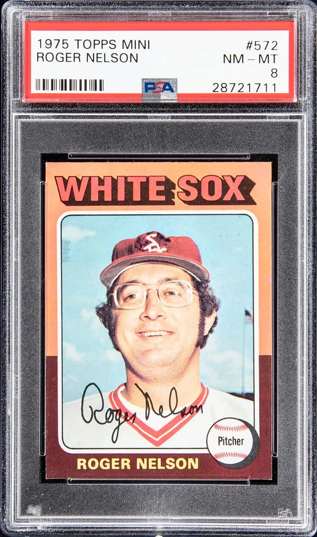 1975 Topps Mini Roger Nelson #572 card image