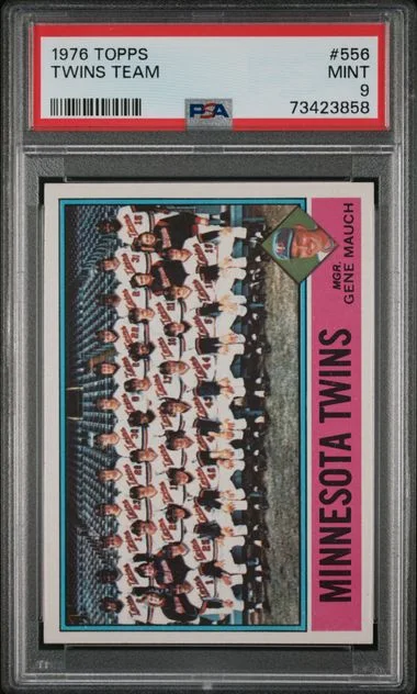 1976 Topps Twins Team #556 card image