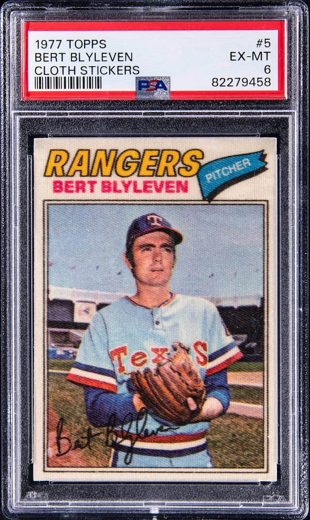 1977 Topps Bert Blyleven Cloth Stickers #5 card image