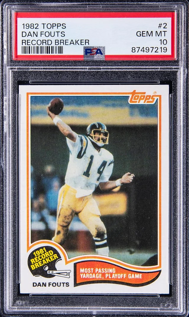 1982 Topps Dan Fouts Record Breaker #2 card image