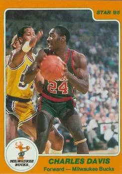 1984-85 Star Charles Davis #127 card image