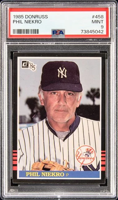 1985 Donruss Phil Niekro #458 card image