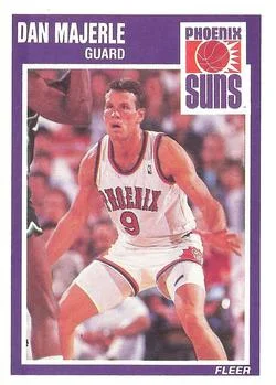 1989-90 Fleer Dan Majerle #124 card image