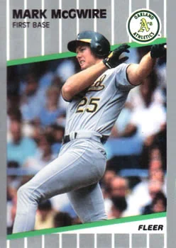 1989 Fleer Mark McGwire #17 card image