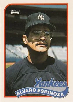 1989 Topps Traded Alvaro Espinoza #30T card image