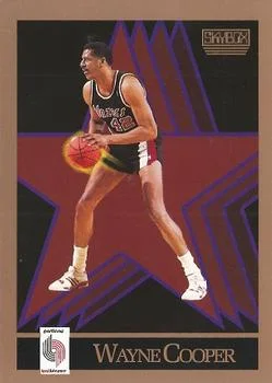 1990-91 SkyBox Wayne Cooper #232 card image
