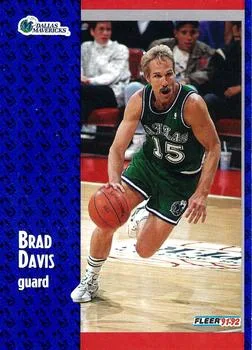 1991-92 Fleer Brad Davis #266 card image