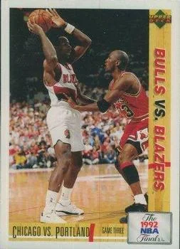 1991-92 Upper Deck Italian Clyde Drexler / Michael Jordan #174 card image