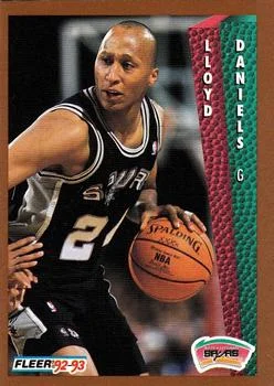 1992-93 Fleer Lloyd Daniels #425 card image