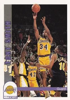 1992-93 Hoops Tony Smith #112 card image