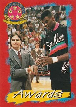 1992-93 SkyBox David Robinson Awards [David Robinson Flagship Series] David Robinson Flagship Series #R8 card image