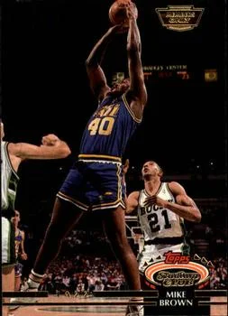 1992-93 Stadium Club Mike Brown Members Only #144 card image