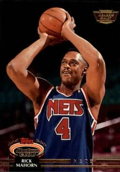1992-93 Stadium Club Rick Mahorn Members Only #324 card image