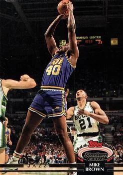 1992-93 Stadium Club Mike Brown #144 card image