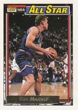 1992-93 Topps Dan Majerle Gold #122 card image