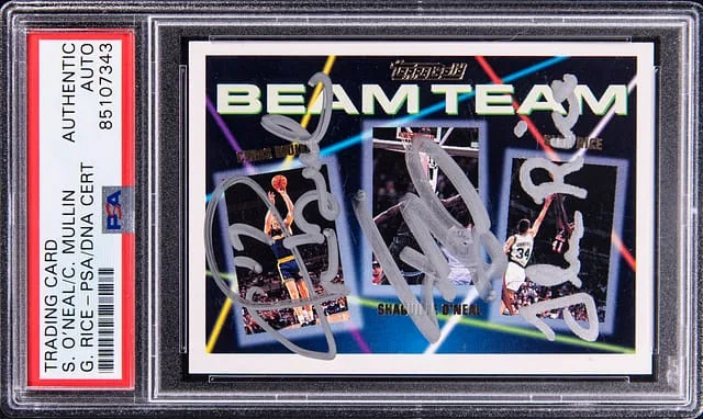 1992-93 Topps Shaquille O'Neal, Glen Rice, Chris Mullin Multi-Signed Trading Gold Beam Team #7 card image