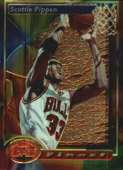 1993-94 Finest Scottie Pippen #208 card image
