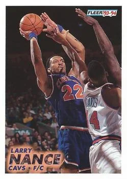 1993-94 Fleer Larry Nance Variant #38 card image