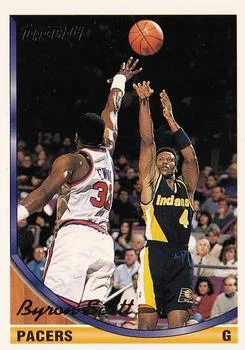 1993-94 Topps Byron Scott Gold #241 card image