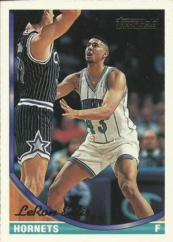 1993-94 Topps LeRon Ellis Gold #363 card image