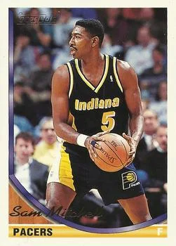 1993-94 Topps Sam Mitchell Gold #162 card image