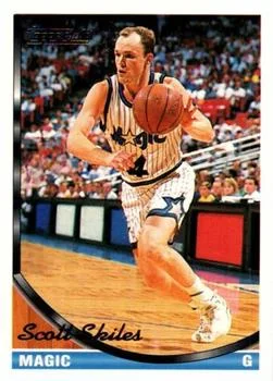 1993-94 Topps Scott Skiles Gold #267 card image