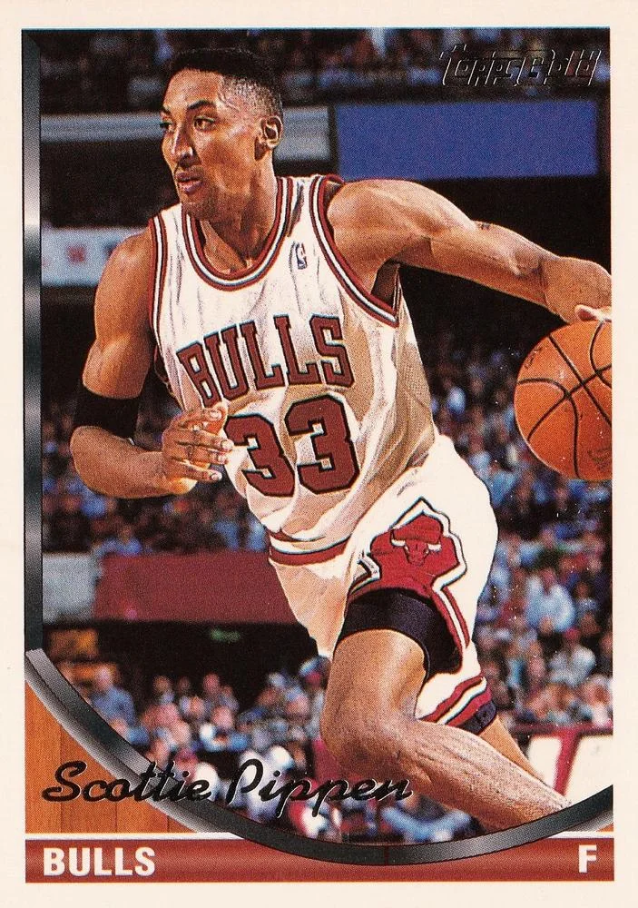 1993-94 Topps Scottie Pippen Gold #92 card image