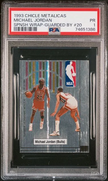 1993 Chicle Metalicas Spanish Wrappers Guarded By Michael Jordan #20 card image