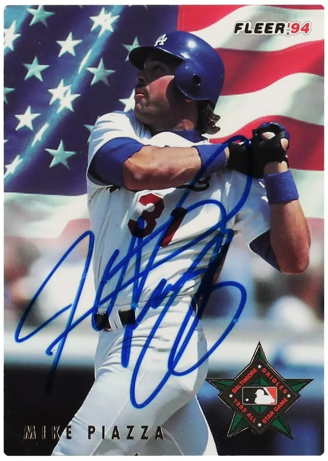 1994 Fleer Mike Piazza #1993 card image