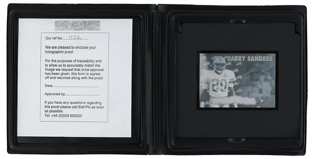 1994 Score Dream Team Barry Sanders Holographic Proof #no-number card image